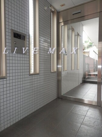 元町・中華街駅 徒歩5分 6階の物件外観写真